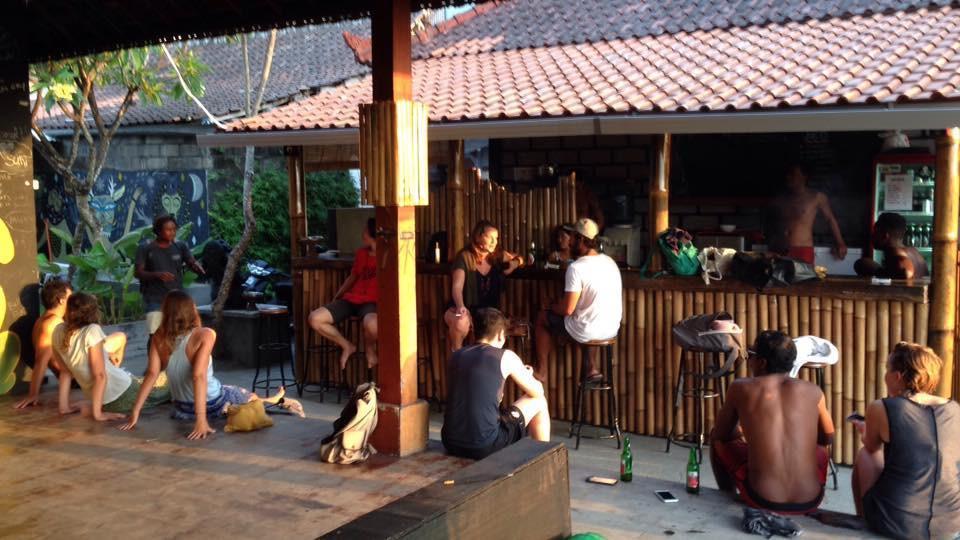 Bali Green Hostel Seminyak  Ngoại thất bức ảnh