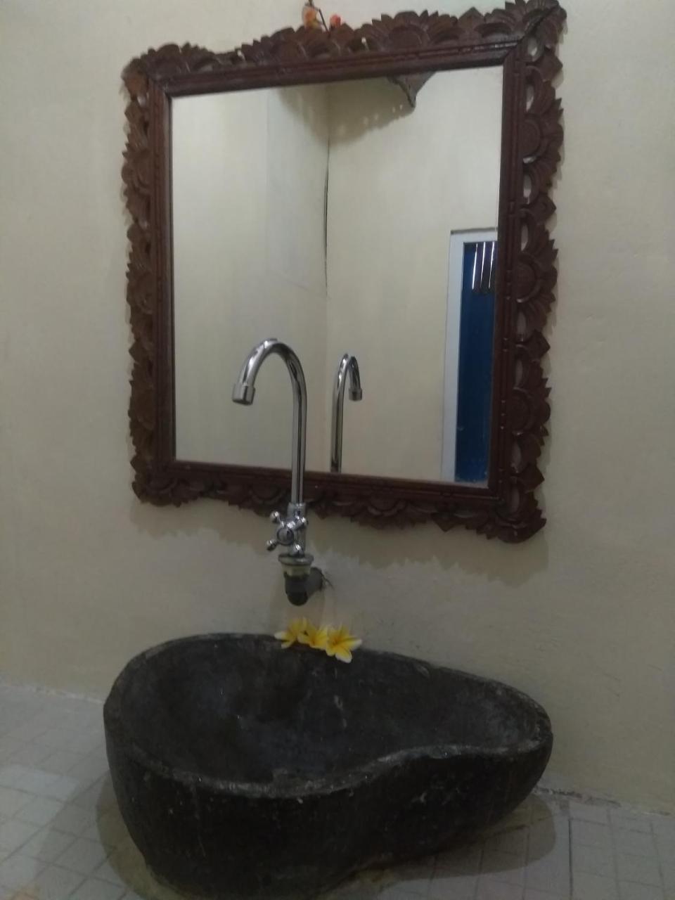 Bali Green Hostel Seminyak  Ngoại thất bức ảnh